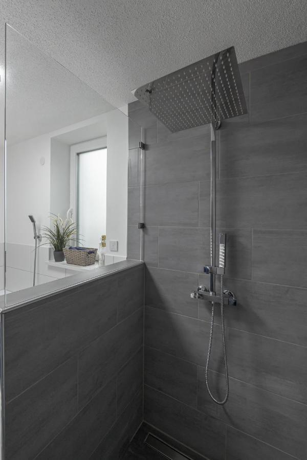 Apartment Exklusive Neubau-ferienwohnung Mit Fernsicht Konstanz